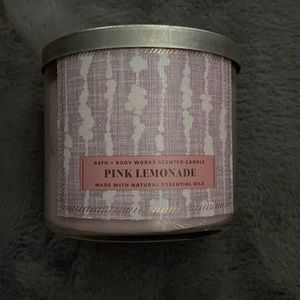 pink lemonade by bath and body works